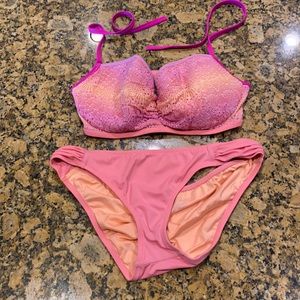 Victoria’s Secret Bikini 36DD top / large bottom